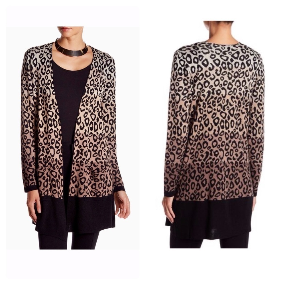 LAST ONE!! New Joseph A Women’s Leopard Print Cardigan